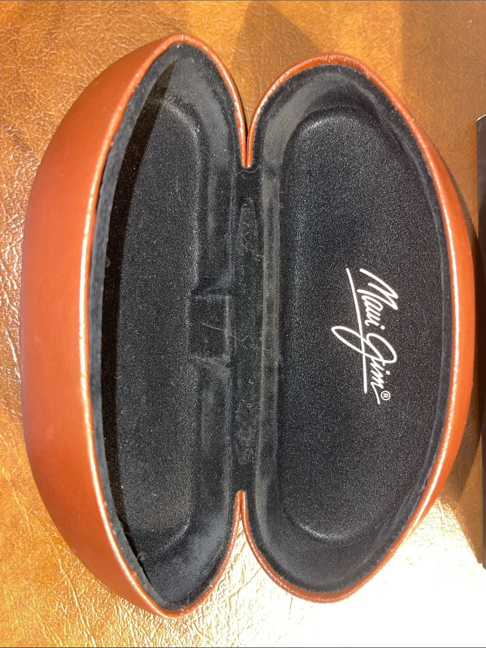 Maui Jim Chestnut Brown Leather Hinged Sunglasses Case + Box